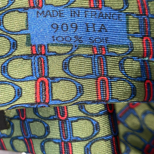 HERMÈS KRAWATTE AUS SEIDE '909HA'