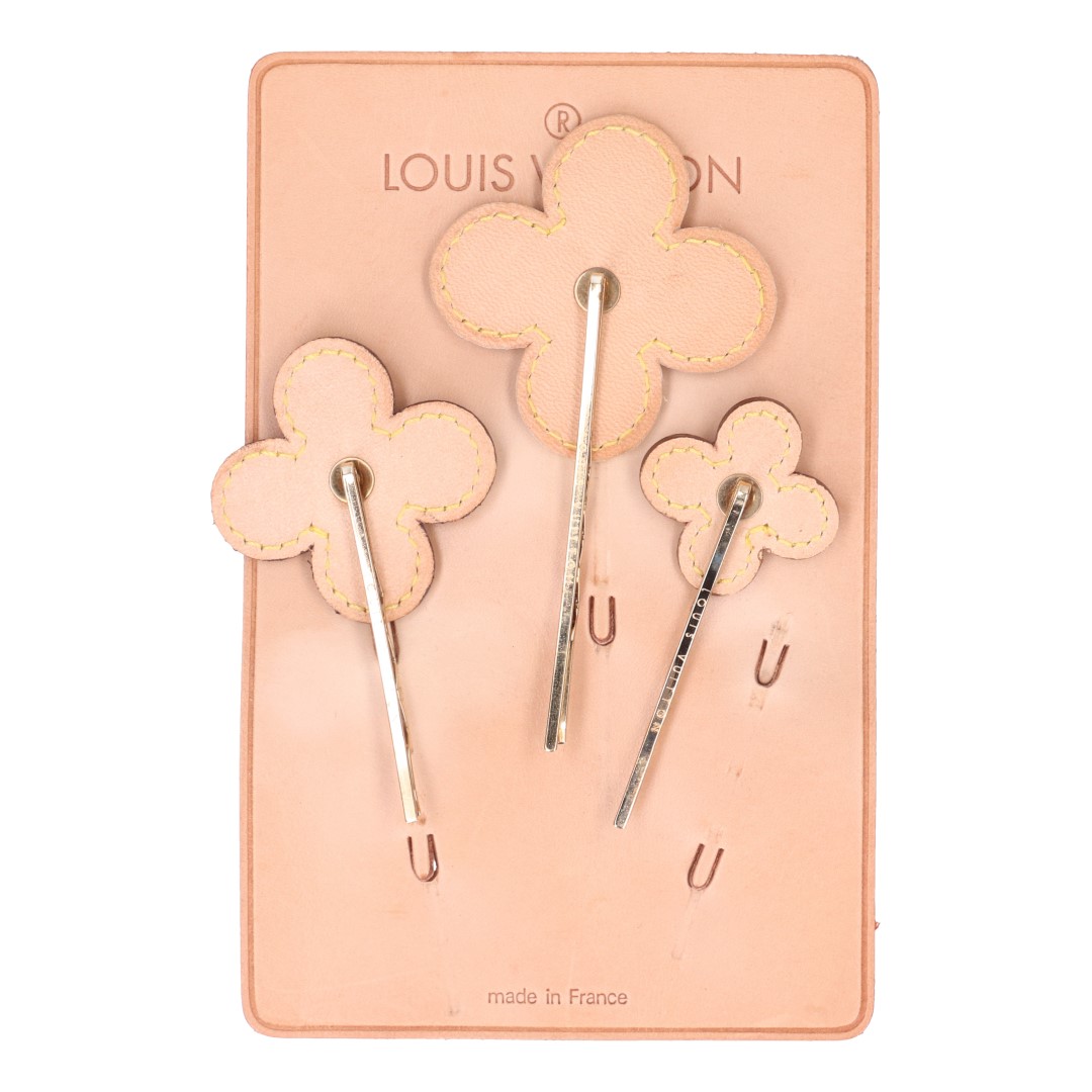 LOUIS VUITTON HAARACCESSOIRE SET AUS MONOGRAM VERNIS LEDER, VVN LEDER & METALL