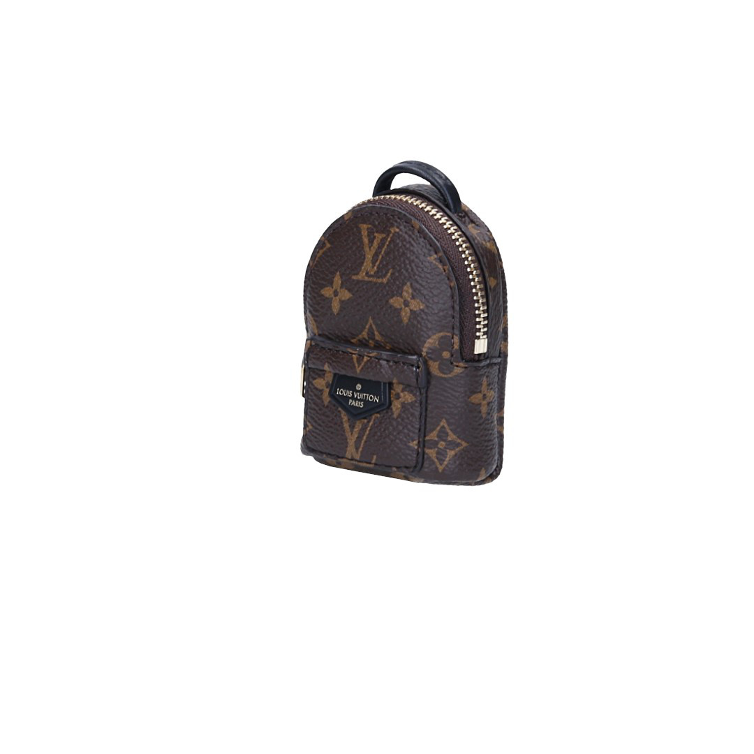 47607-Louis-Vuitton-Palm-Spring_2D_0002