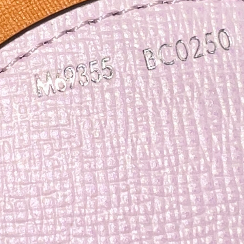 45532-Louis-Vuitton-Charm_2D_0006