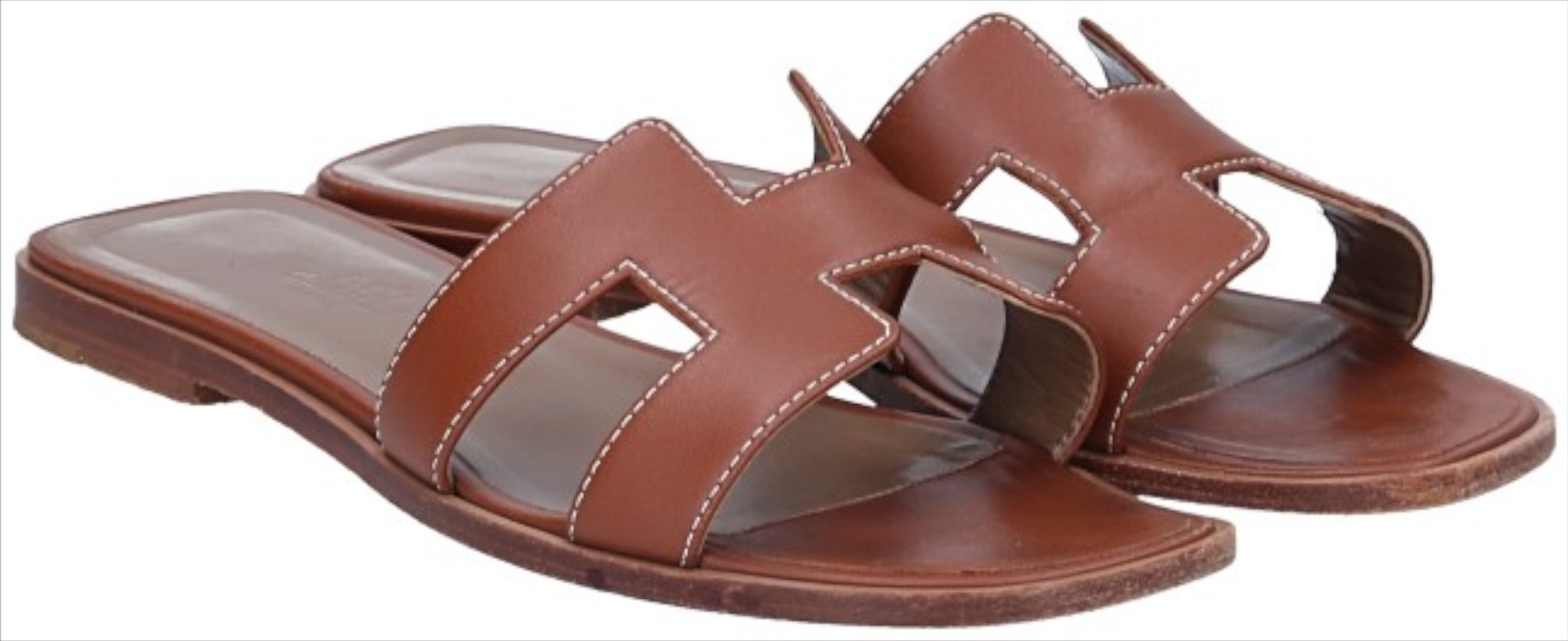 HERMÈS SANDALE 'ORAN' AUS KALBSLEDER IN GOLD IN GR. 37 HERMÈS SANDALE 'ORAN' AUS KALBSLEDER IN GOLD IN GR. 37