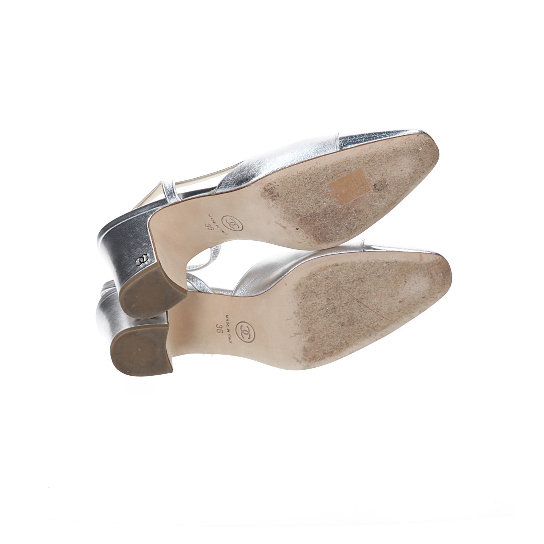 CHANEL SLINGPUMPS SCHUHE AUS LEDER IN SILBERN GR. 36 (A G311318)