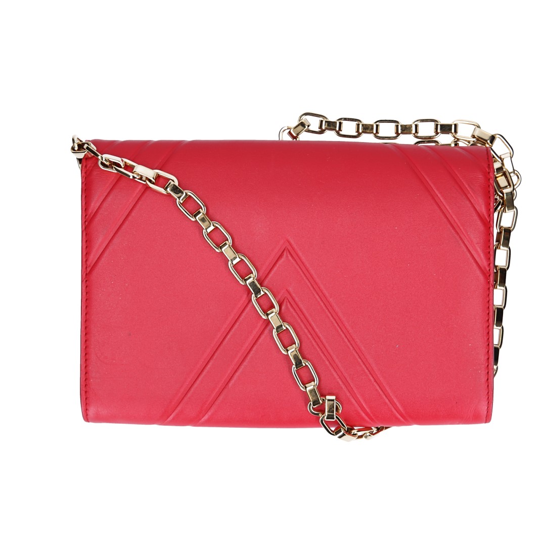 LOUIS VUITTON POCHETTE LOUISE AIRY V HANDTASCHE AUS KALBSLEDER IN ROT