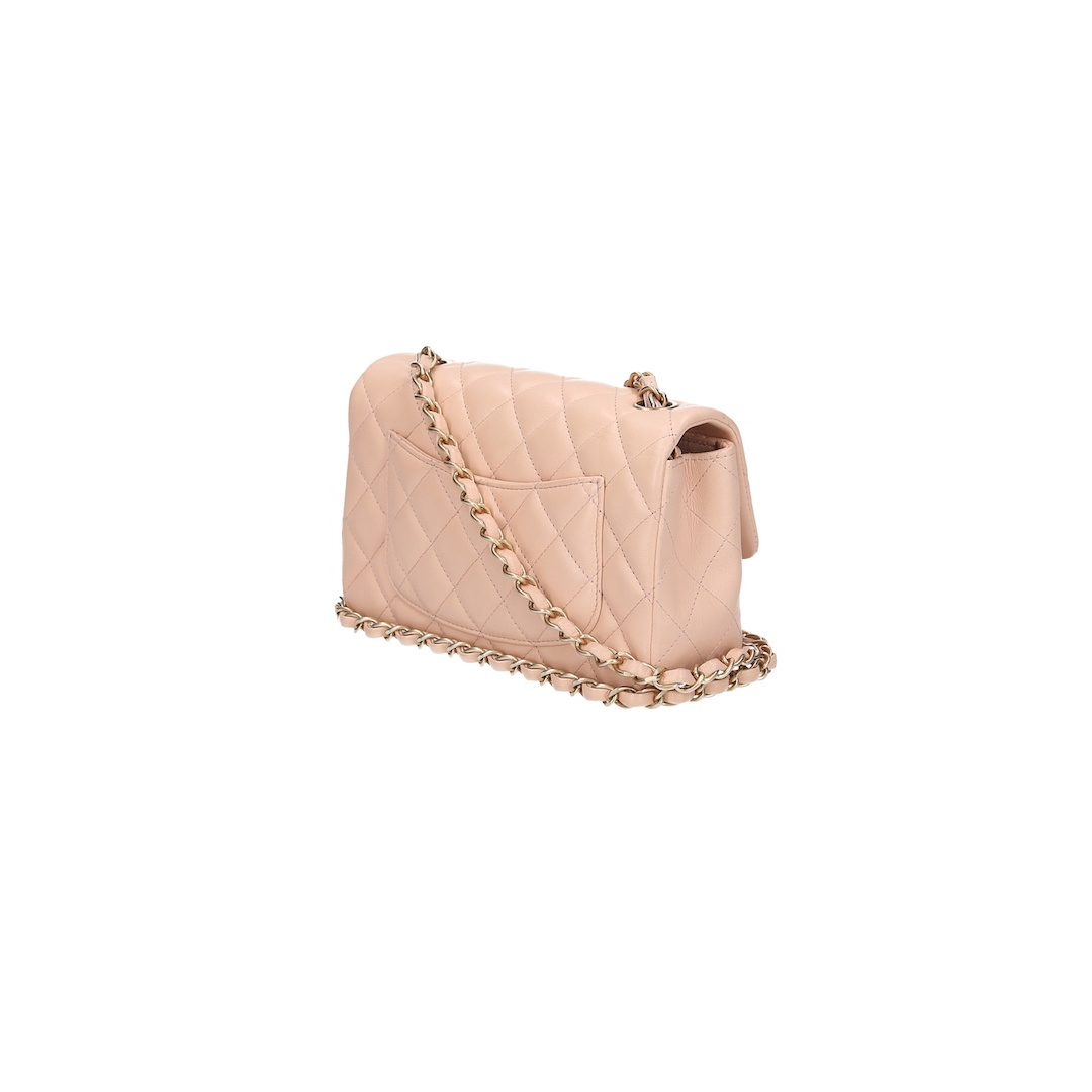 CHANEL TIMELESS SINGLE FLAP HANDTASCHE (NEW MINI) AUS LAMMLEDER IN BEIGE MIT GHW (A69900)