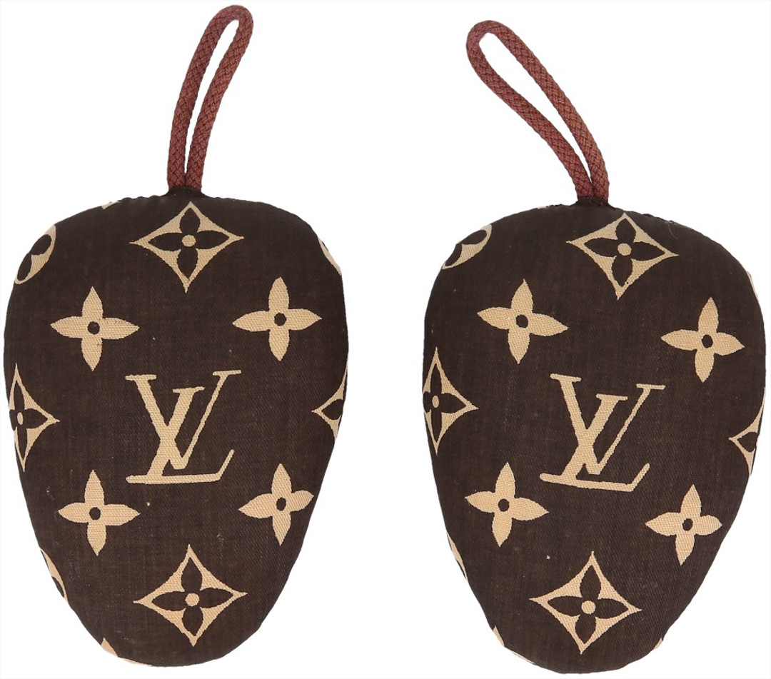 LOUIS VUITTON COUSSINETS POUR CHAUSSURES DAME UND 2 x ETUI CHAUSSURES SCHUTZBEUTEL MONOGRAM TEXTIL