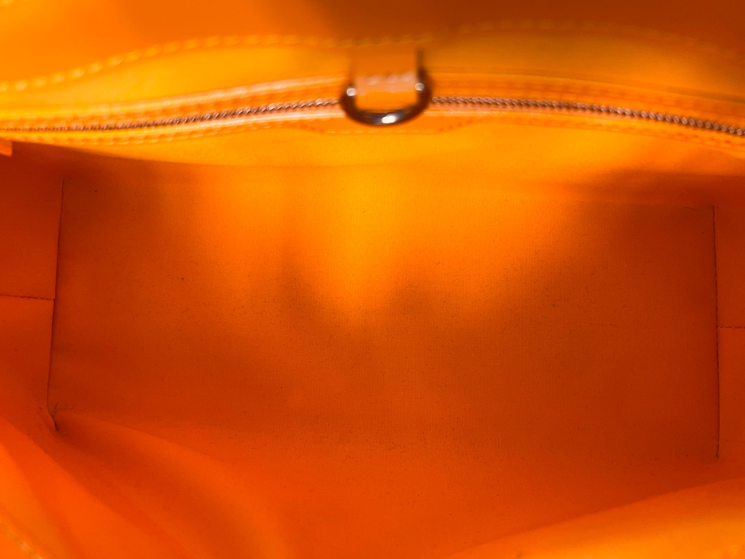 46350-Louis-Vuitton-Henkeltasche_2D_0016 LOUIS VUITTON WILSHIRE PM SCHULTERTASCHE AUS MONOGRAM VERNIS LEDER IN JAUNE PASSION