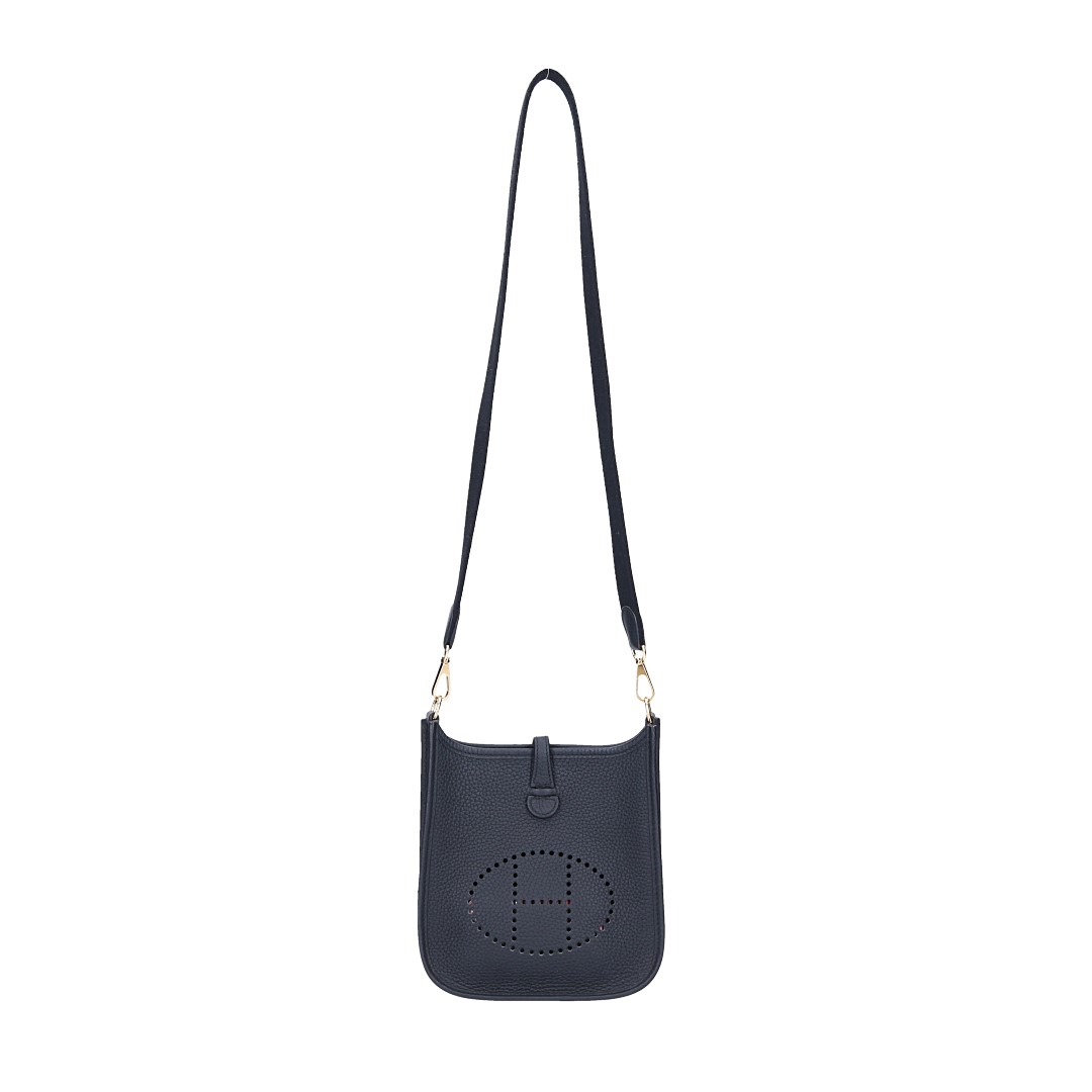 HERMÈS ÉVELYNE III 16 HANDTASCHE AUS TAURILLON CLÉMENCE IN NOIR MIT GHW