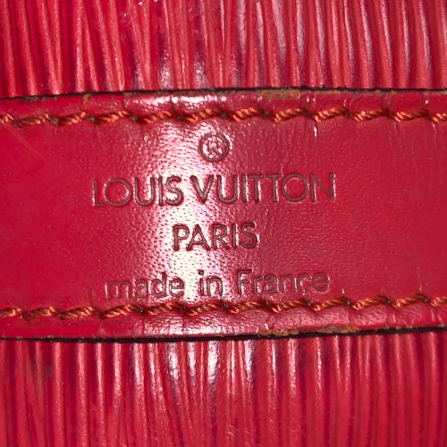 LOUIS VUITTON NOÉ PETIT MODEL SCHULTERTASCHE AUS EPI LEDER IN CASTILLIAN ROT