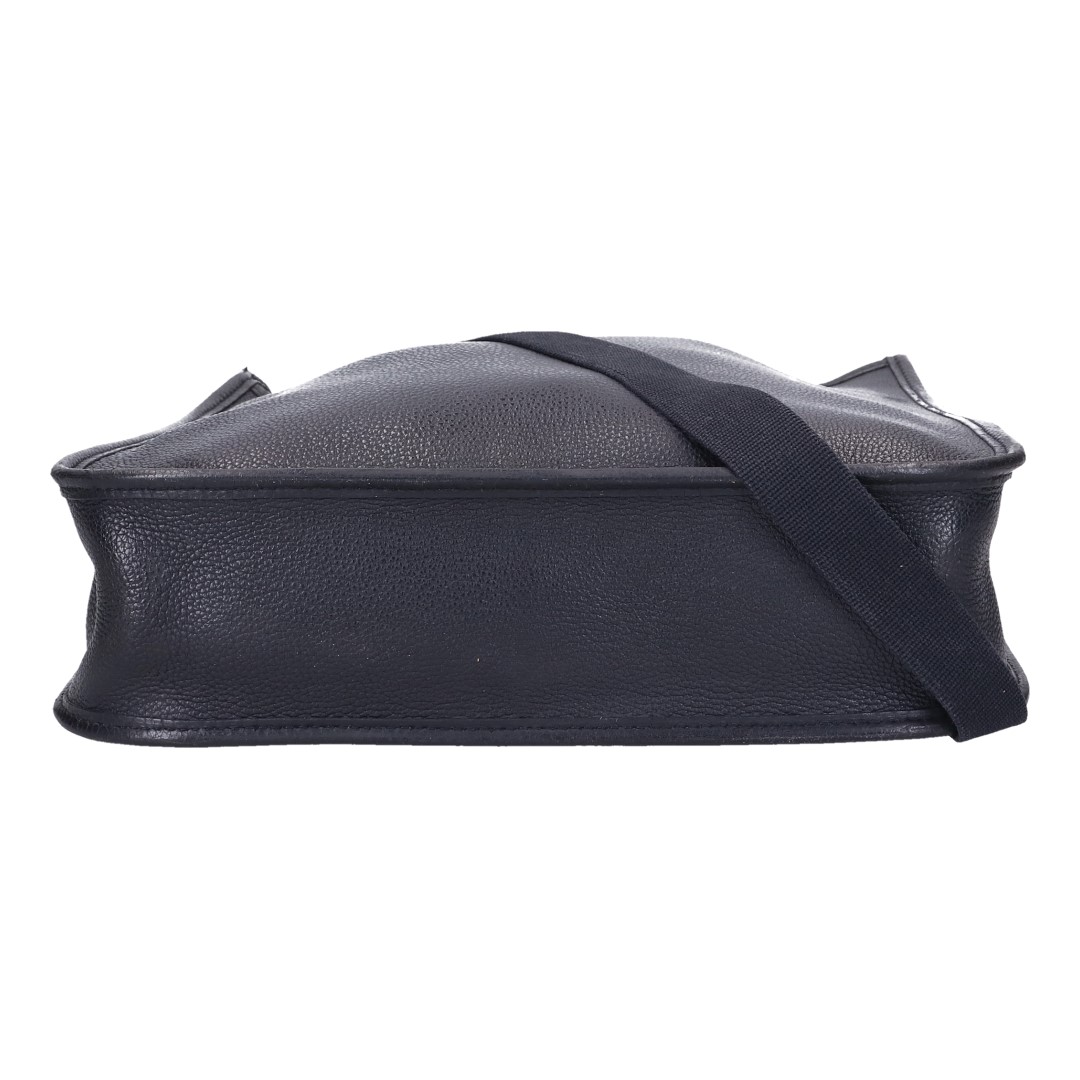 44534-Louis-Vuitton-Henkeltasche_2D_0011