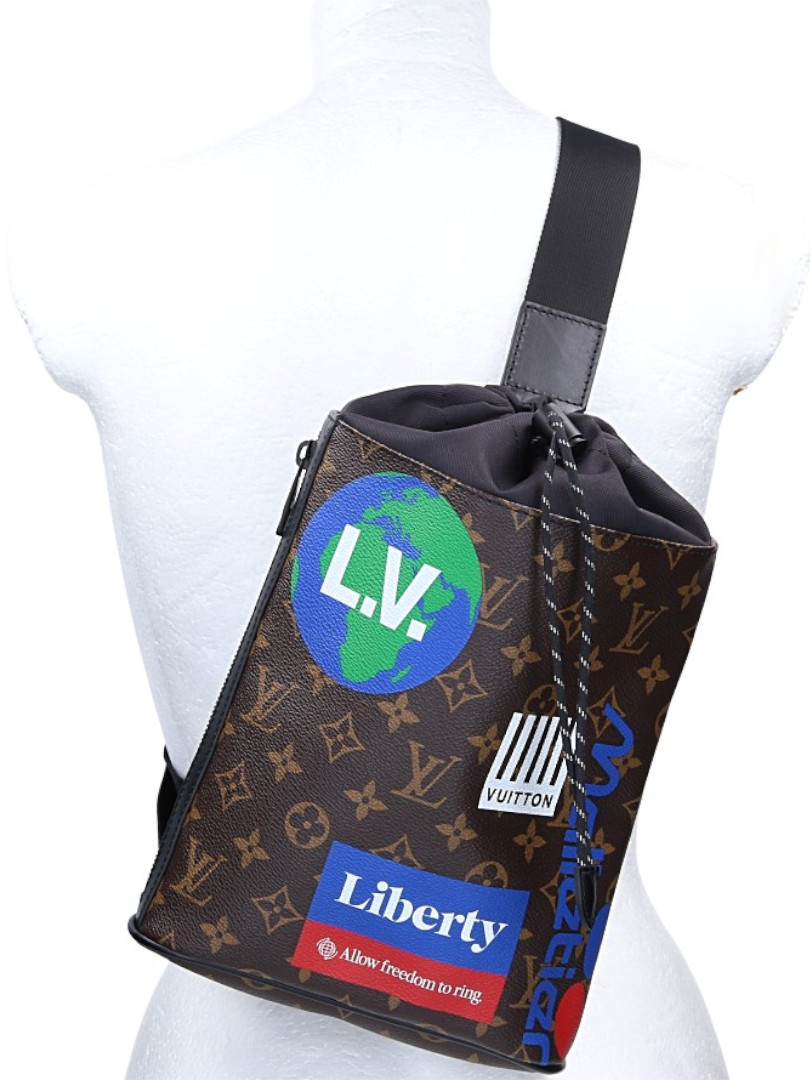 49545-LouisVuitton-Umh-ngetasche-Monogram-SE_2D_0012 LOUIS VUITTON CHALK SLING RUCKSACK AUS MONOGRAM CANVAS (M44625)