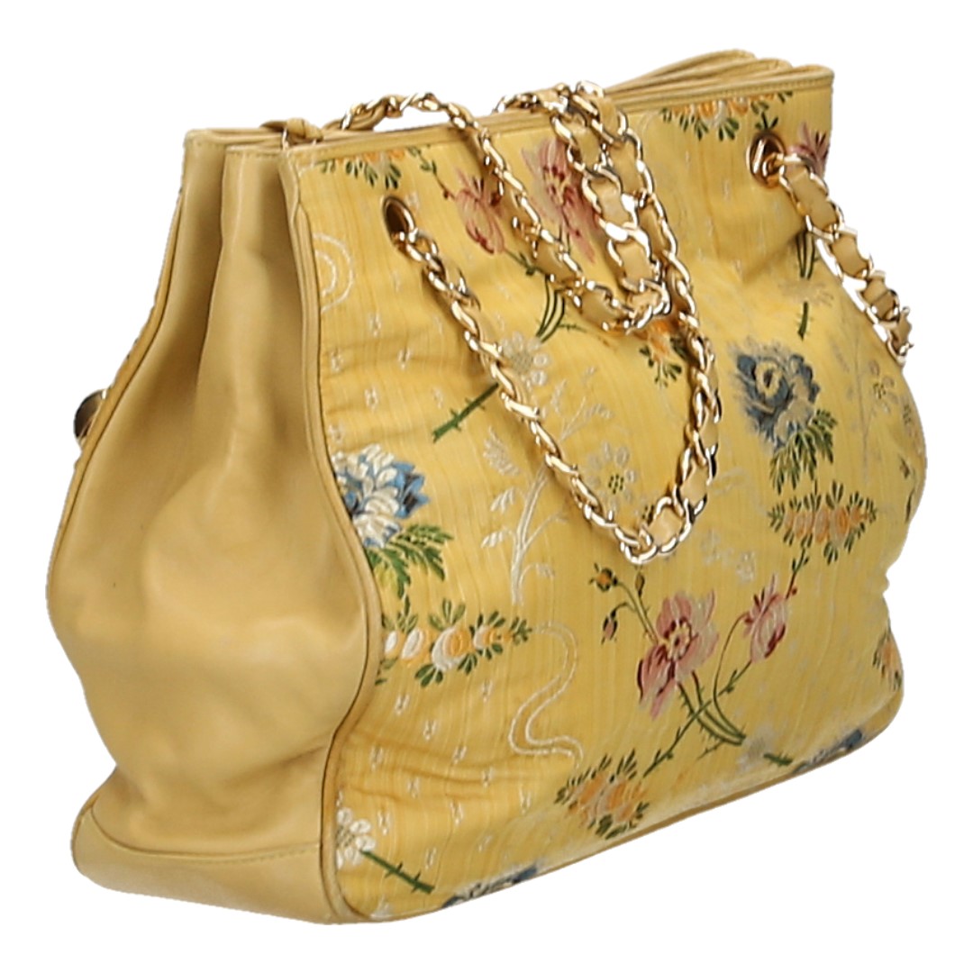 45691-Chanel-Handbag_2D_0004 CHANEL HANDTASCHE AUS TEXTIL UND LAMMLEDER MIT GHW