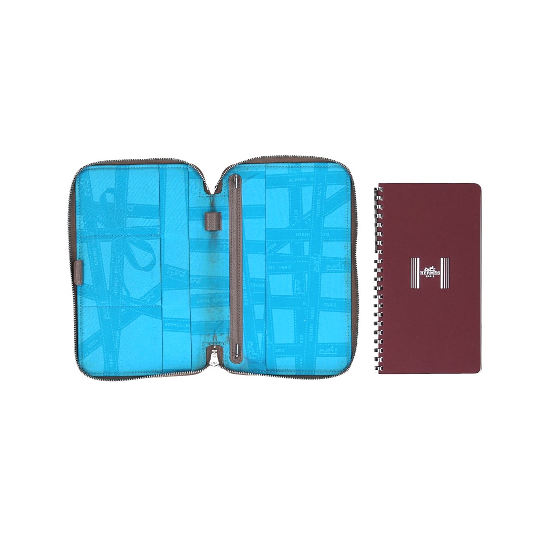 HERMÈS AGENDA-CLASP COVER IN EPSOM CALF LEATHER RED AND ORANGE