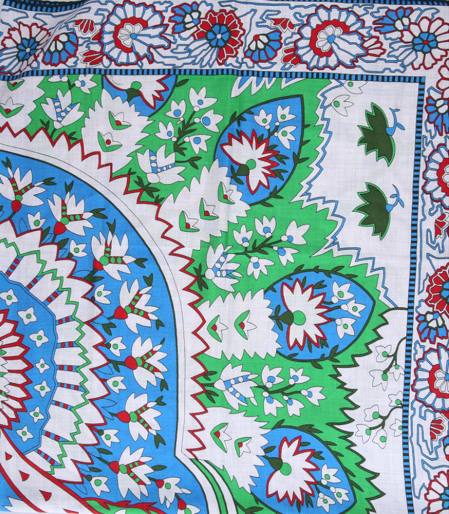 46250-Hermes-Tuch-VORNE_2D_0011 HERMÈS KASCHMIR-/SEIDENTUCH 140 x 140 CM CHALE 'PAISLEY FROM PAISLEY' IN GRIS CHINE, VERT UND ROUGE