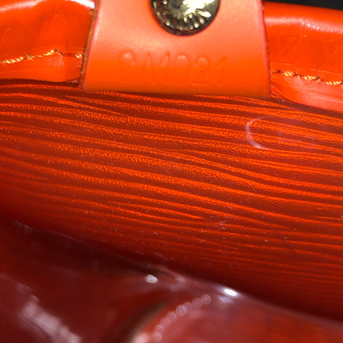 LOUIS VUITTON MINI LAGOON BAY HENKELTASCHE AUS EPI PLAGE IN ORANGE (M92263)