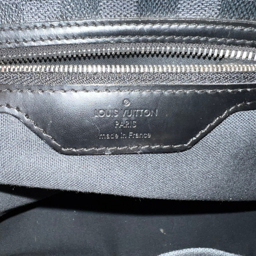 44985-LV-Henkeltasche-Damier-Graphite_2D_0014 LOUIS VUITTON IEOH UMHÄNGETASCHE AUS DAMIER GRAPHITE CANVAS (N41446)