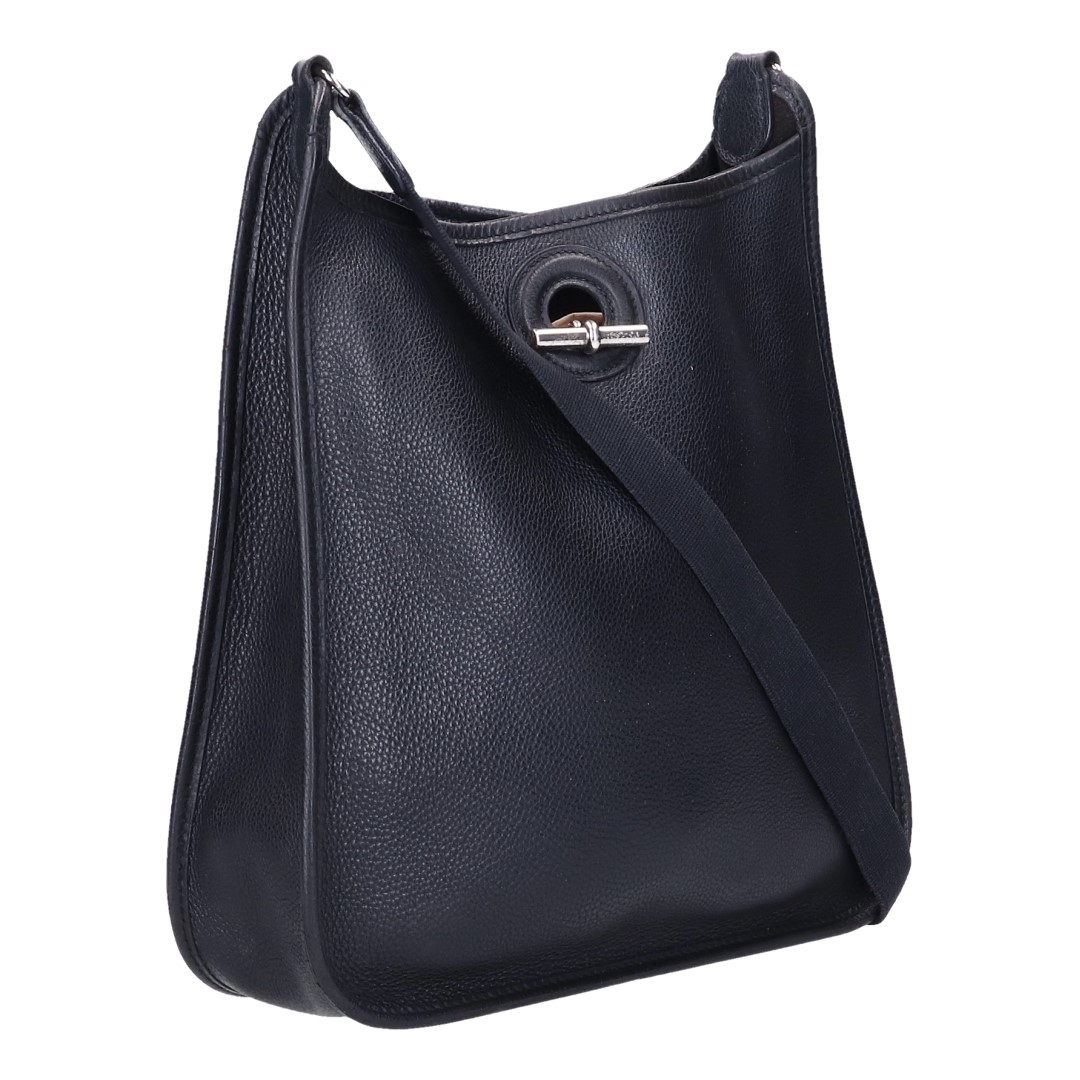 44534-Louis-Vuitton-Henkeltasche_2D_0009