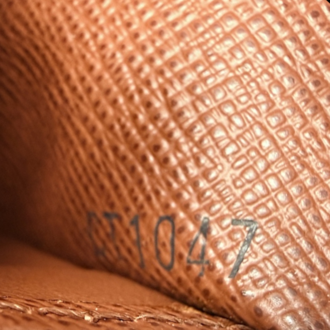 LOUIS VUITTON GELDBÖRSE AUS MONOGRAM CANVAS