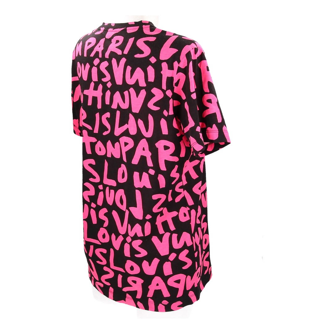 36250-Louis-Vuitton-T-Shirt_2D_0008 LOUIS VUITTON T-SHIRT MIT V-AUSSCHNITT AUS MODAL UND BAUMWOLLE IN SCHWARZ UND PINKLOUIS VUITTON T-SHIRT MIT V-AUSSCHNITT AUS MODAL UND BAUMWOLLE IN SCHWARZ UND PINK