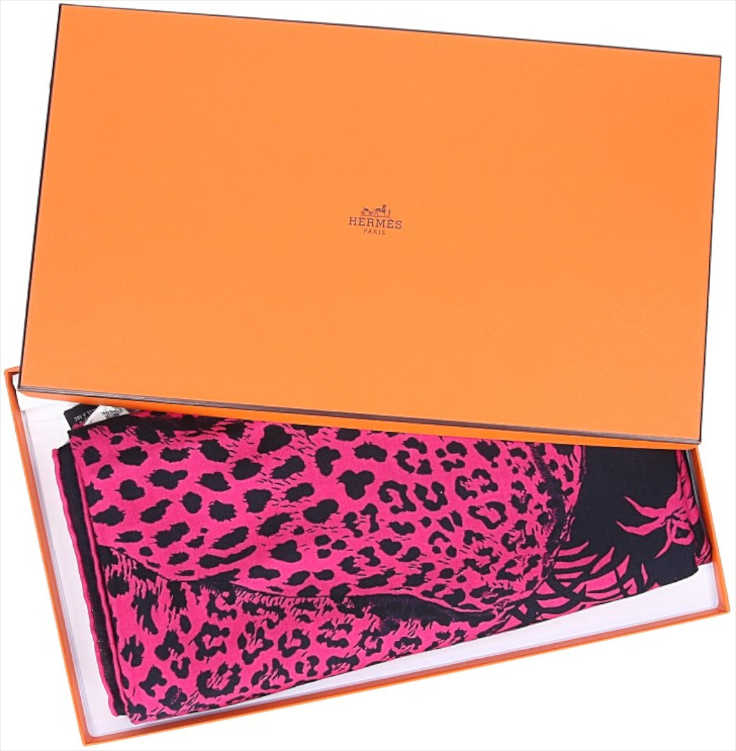 HERMÈS CASHMERE/SILK SCARF 140 x 140 CM 'JUNGLE LOVE' BY ROBERT DALLET