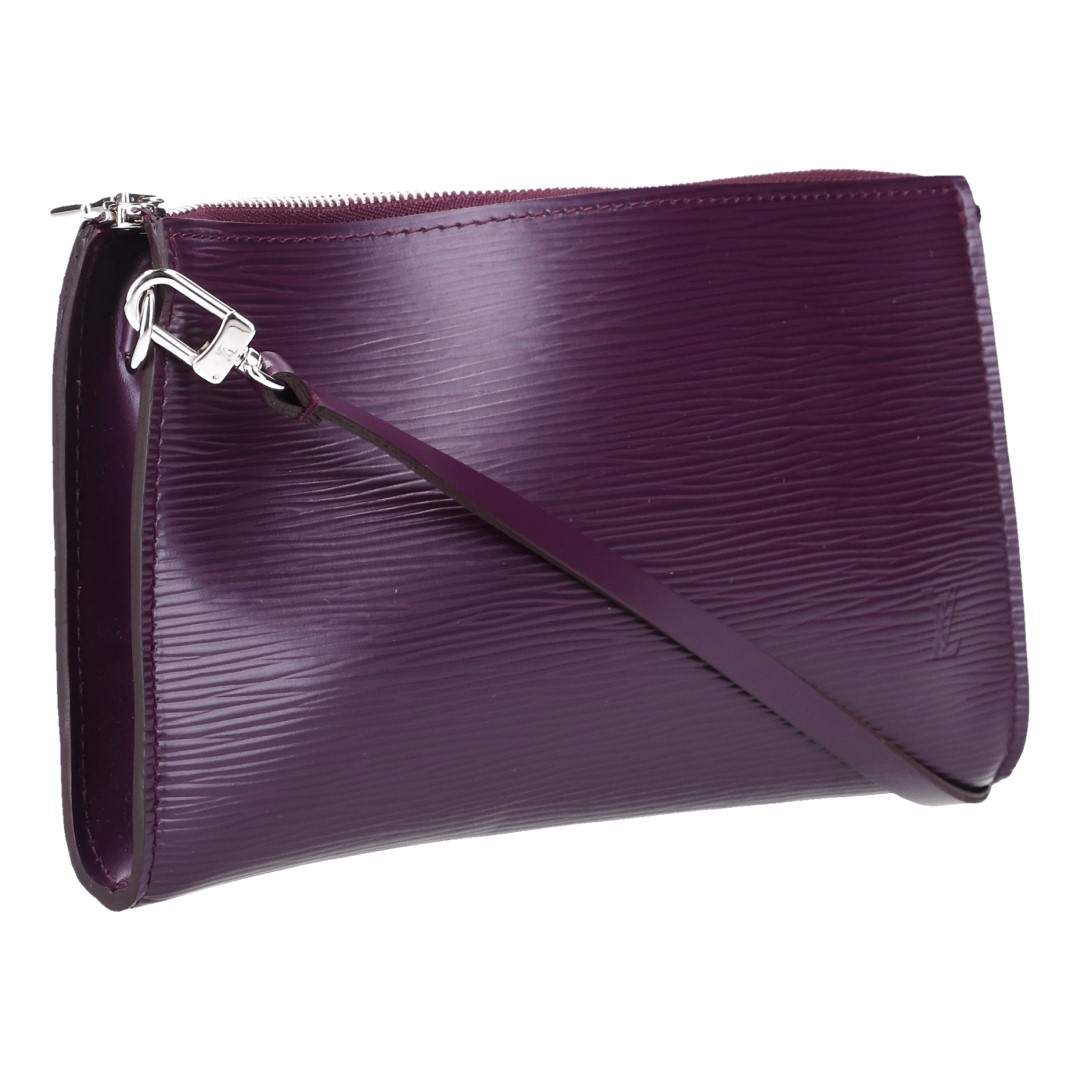 44332-Louis-Vuitton-Pochette-Epi_2D_0008 LOUIS VUITTON POCHETTE ACCESSOIRES CLUTCH AUS EPI LEDER IN CASSIS (M5298K)