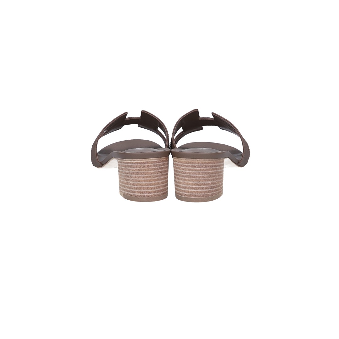 HERMÈS SANDALEN SCHUHE 'OASIS' AUS VEAU EPSOM IN ETOUPE IN GR. 40