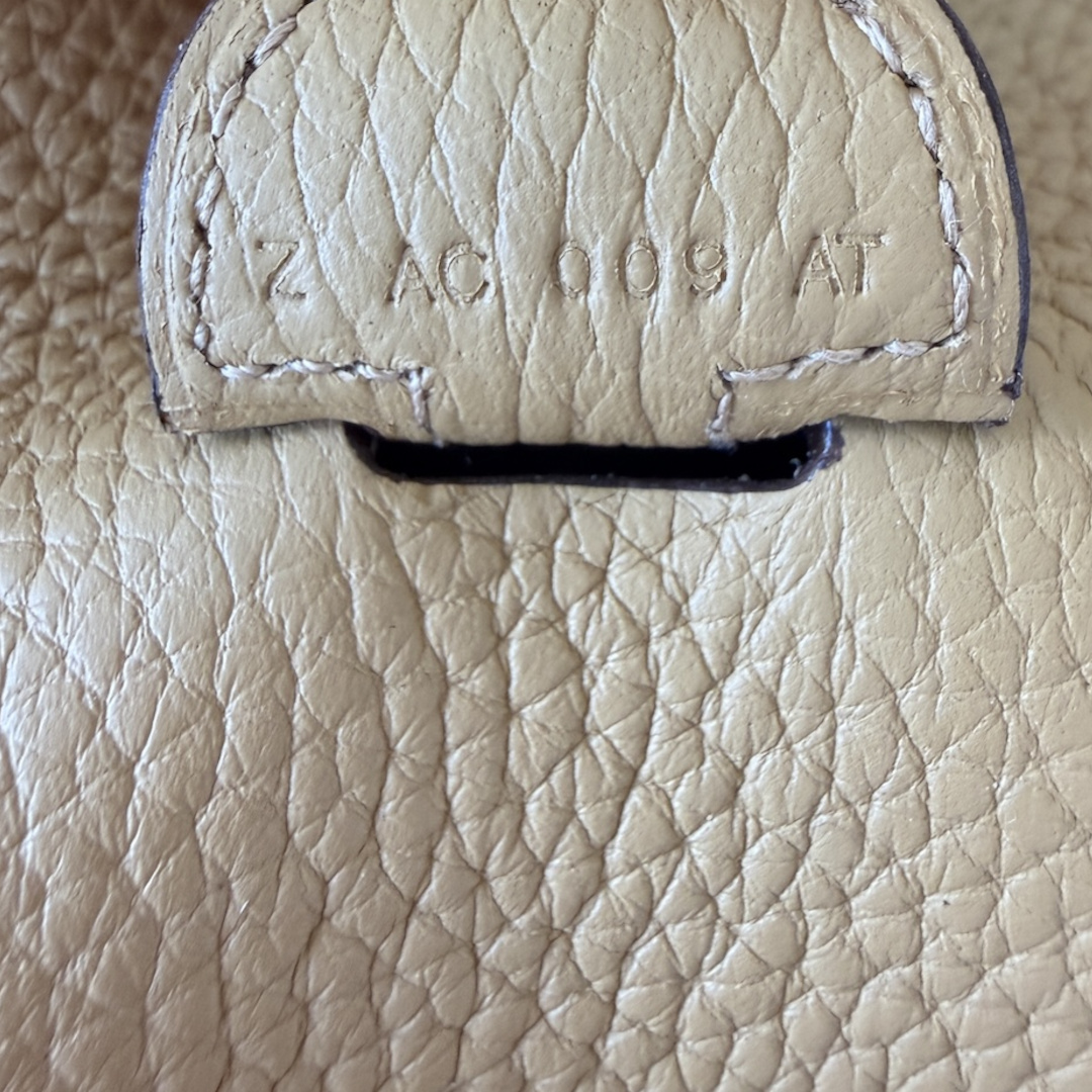 HERMÈS ÉVELYNE III 29 HANDTASCHE AUS TAURILLON CLEMENCE LEDER IN BISCUIT MIT GHW