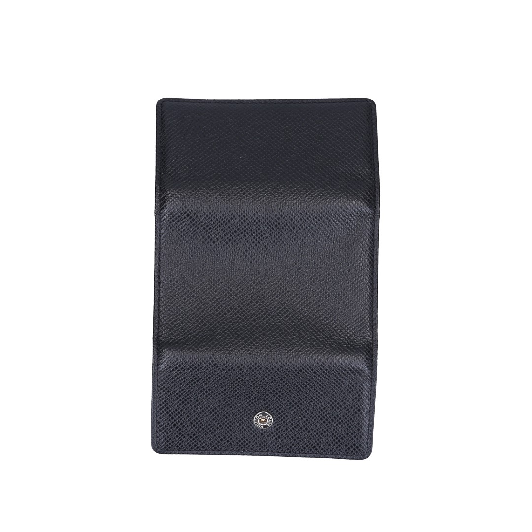 47817-LouisVuitton-Schl-sseletui-Schwarz_2D_0004 LOUIS VUITTON MULTICLES 6 SCHLÜSSELETUI AUS TAIGA LEDER IN NOIR (M30500)