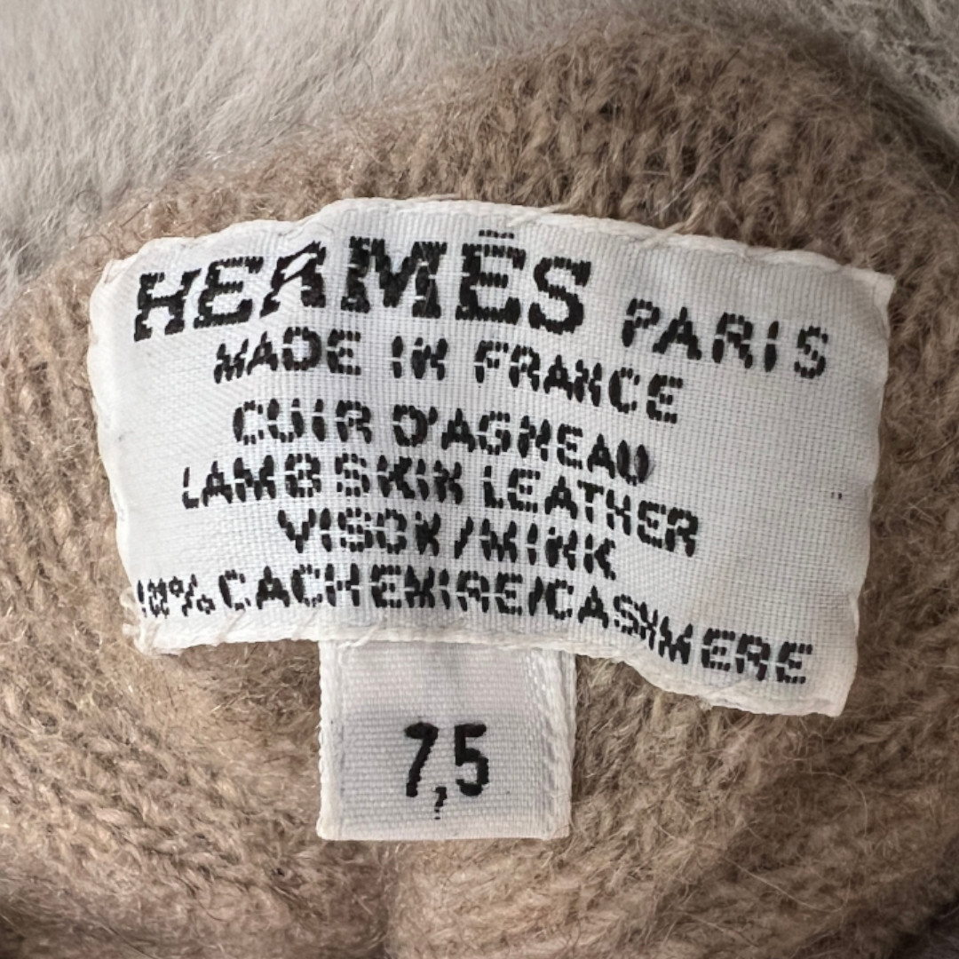 HERMÈS DAMEN-HANDSCHUHE AUS LAMMLEDER UND NERZ MIT PHW IN GR. 7,5HERMÈS DAMEN-HANDSCHUHE AUS LAMMLEDER UND NERZ MIT PHW IN GR. 7,5