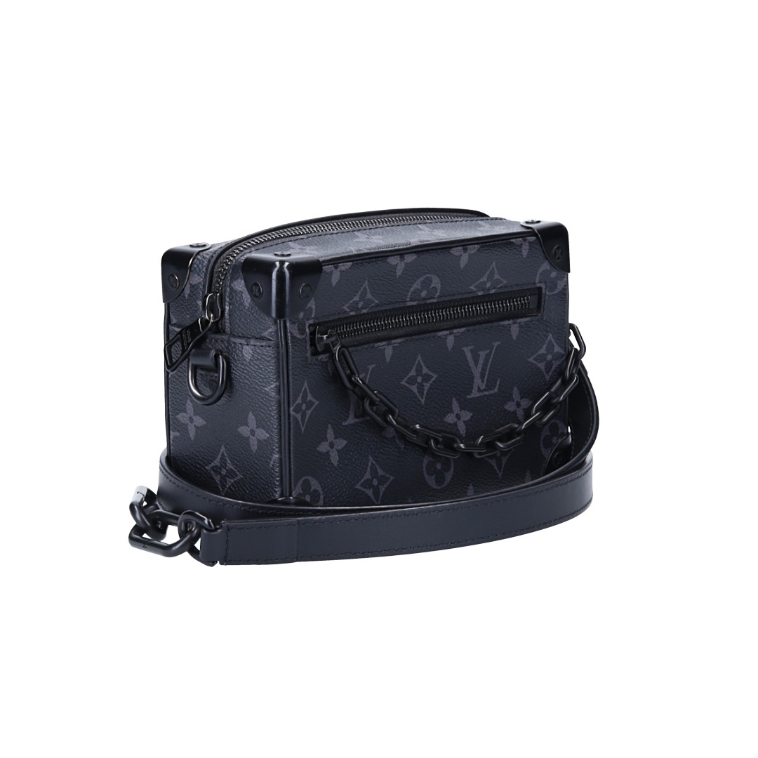45228-Louis-Vuitton-Umh-ngetasche-Monogramm_2D_0008 LOUIS VUITTON MINI SOFT TRUNK UMHÄNGETASCHE AUS DAMIER ECLIPSE CANVAS (M44735)