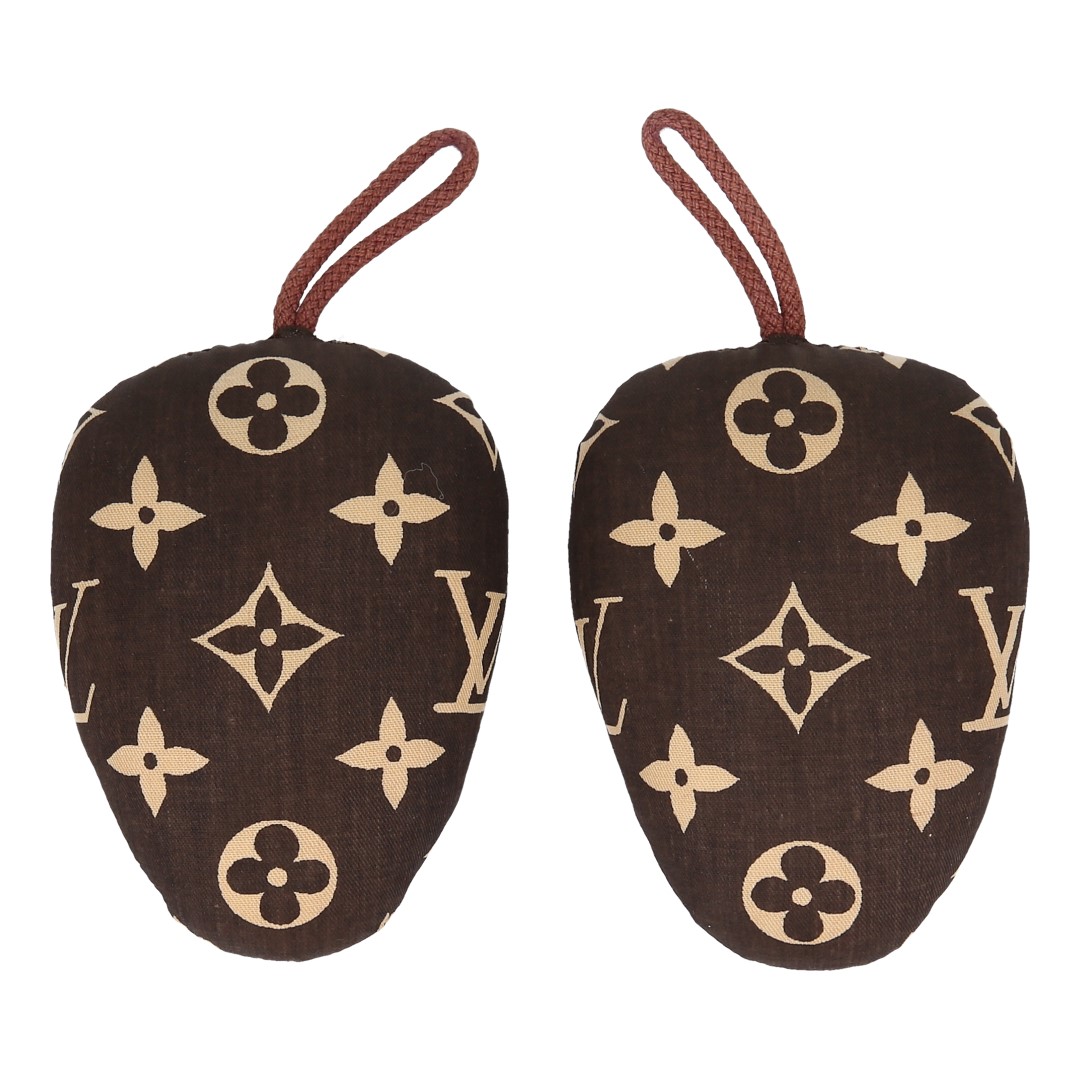 37797-Louis-Vuitton-Schuhspanner_2D_0001