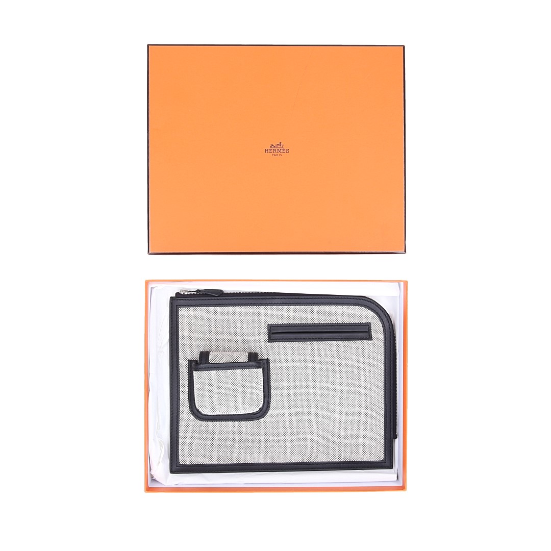 HERMÈS POCHETTE DE VOYAGE CARGO AUS TOILE H/VEAU SWIFT ECRU-NOIR/NOIR MIT PHW
