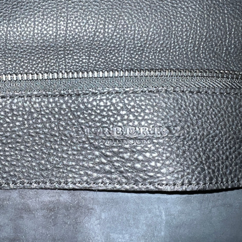 45818-Burberry-Clutch_2D_0008 BURBERRY CLUTCH TASCHE AUS KALBSLEDER IN SCHWARZ