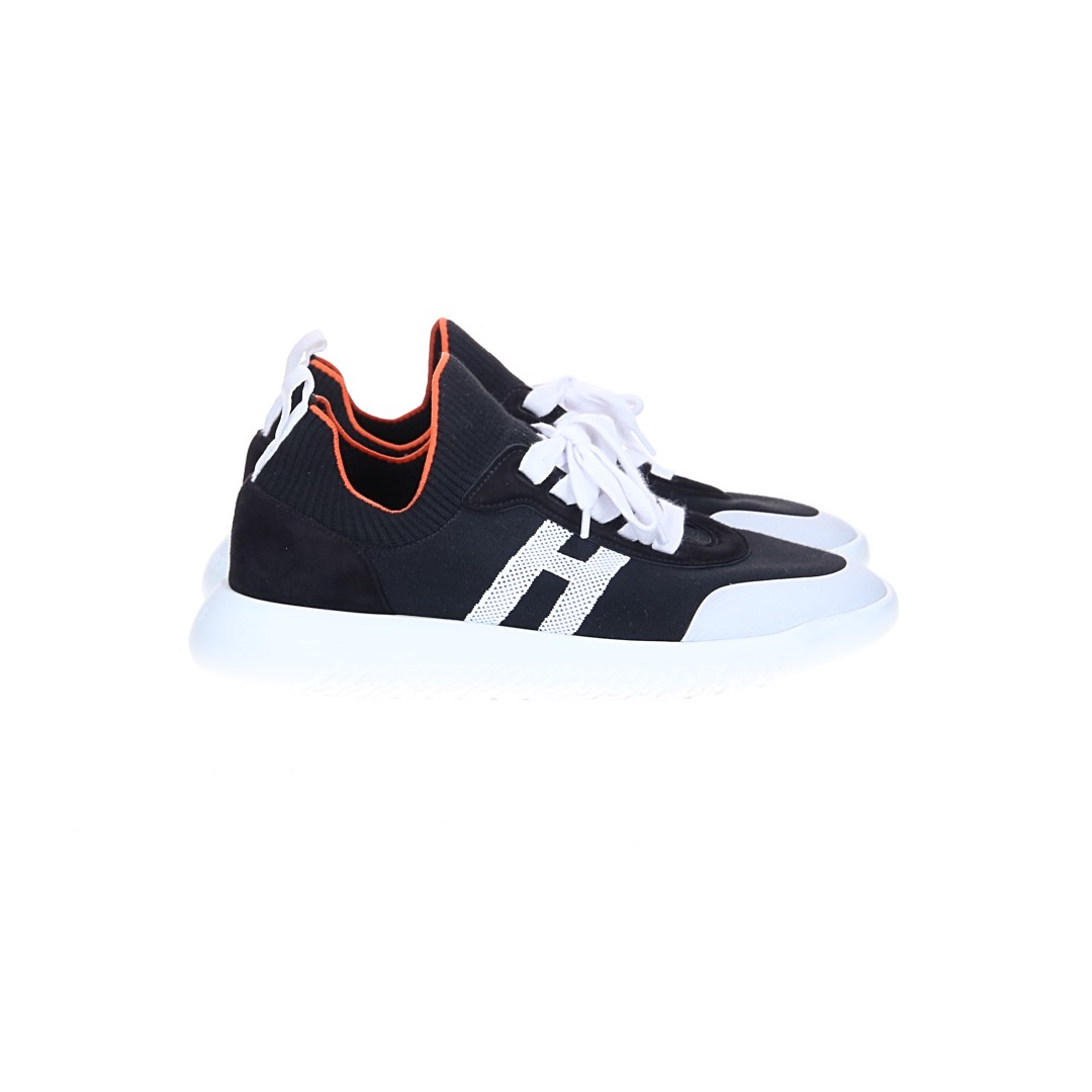 HERMÈS SNEAKER SHOES 'DUEL' MADE OF WOVEN FABRIC AND CALFSKIN IN SILVER IN SIZE 39