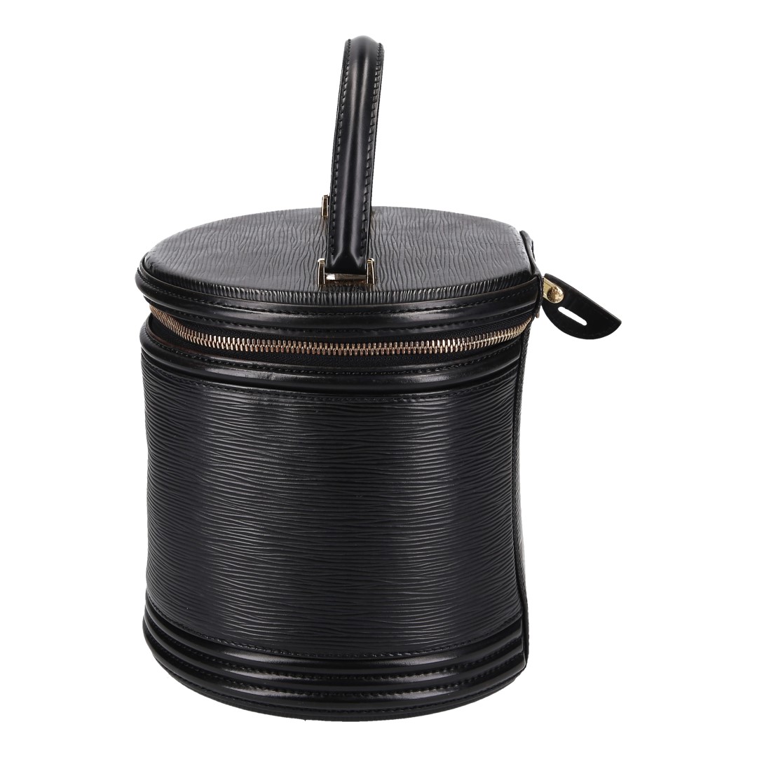 36375-Louis-Vuitton-Cannes-Epi-Leder_2D_0003