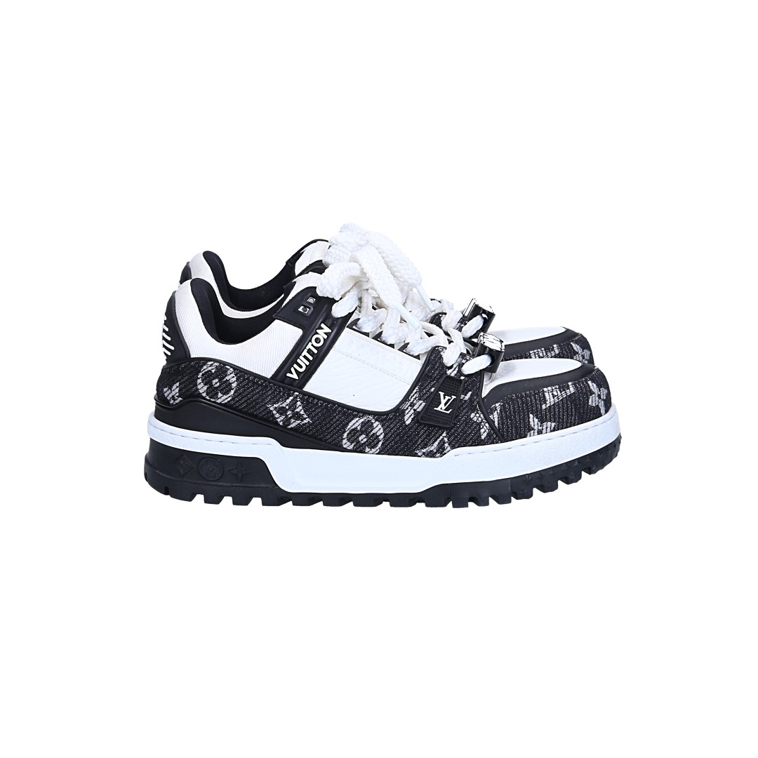 LOUIS VUITTON SNEAKER SCHUHE 'LV TRAINER MAXI' AUS KALBSLEDER UND MONOGRAM DENIM IN SCHWARZ GR. 40 (1AGZBP)