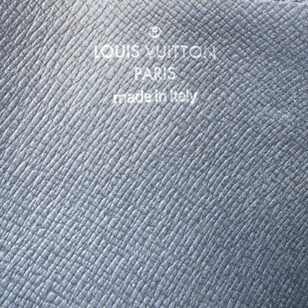 Louis Vuitton Coin Cardholder Made of Taiga Leather in Noir (M62914)