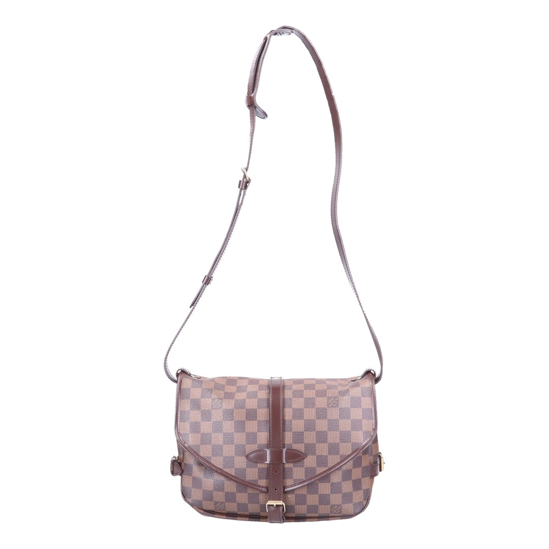 44036-Louis-Vuitton-Umh-ngetasche-Damier_2D_0010 LOUIS VUITTON SAUMUR 30 UMHÄNGETASCHE AUS DAMIER EBENE CANVAS (N48081)