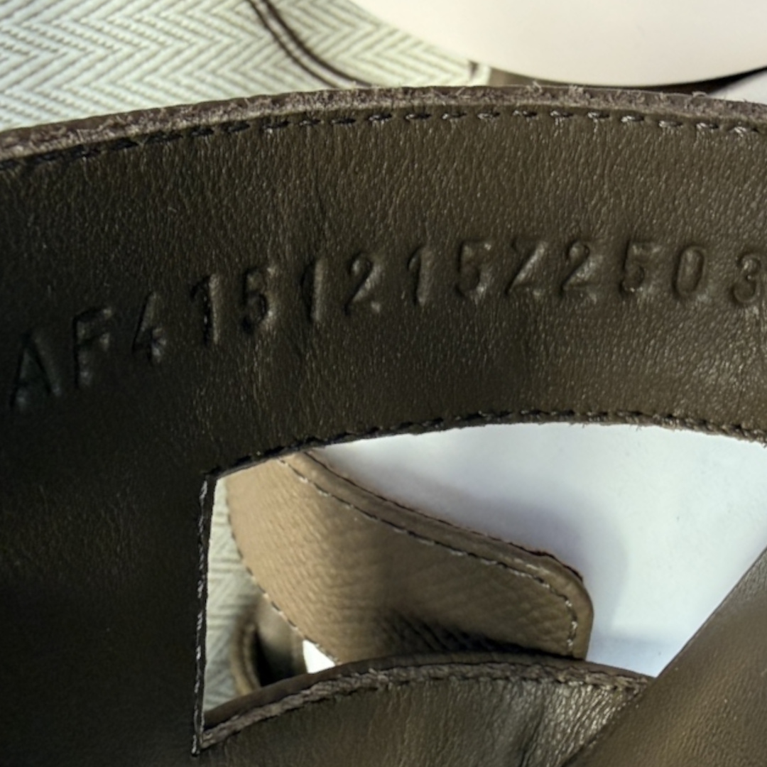 HERMÈS SANDALEN SCHUHE 'OASIS' AUS VEAU EPSOM IN ETOUPE IN GR. 40