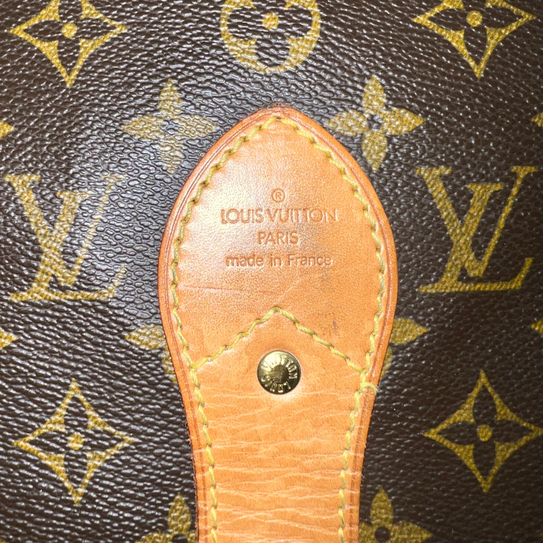 46511-Louis-Vuitton-Umh-ngetasche-Monogram_2D_0010