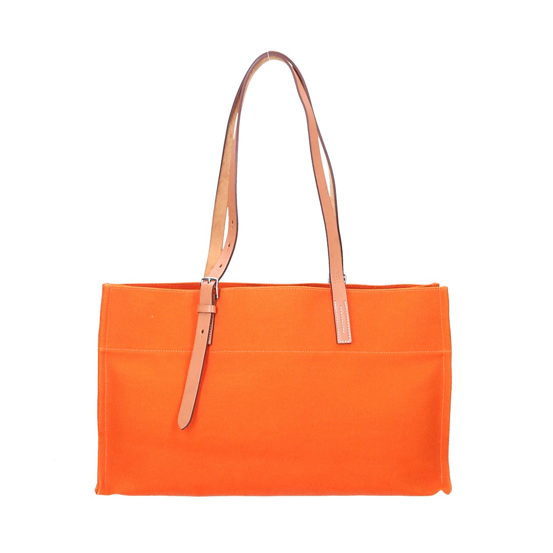 HERMÈS POOL BAG MM HANDBAG MADE OF TEXTILE