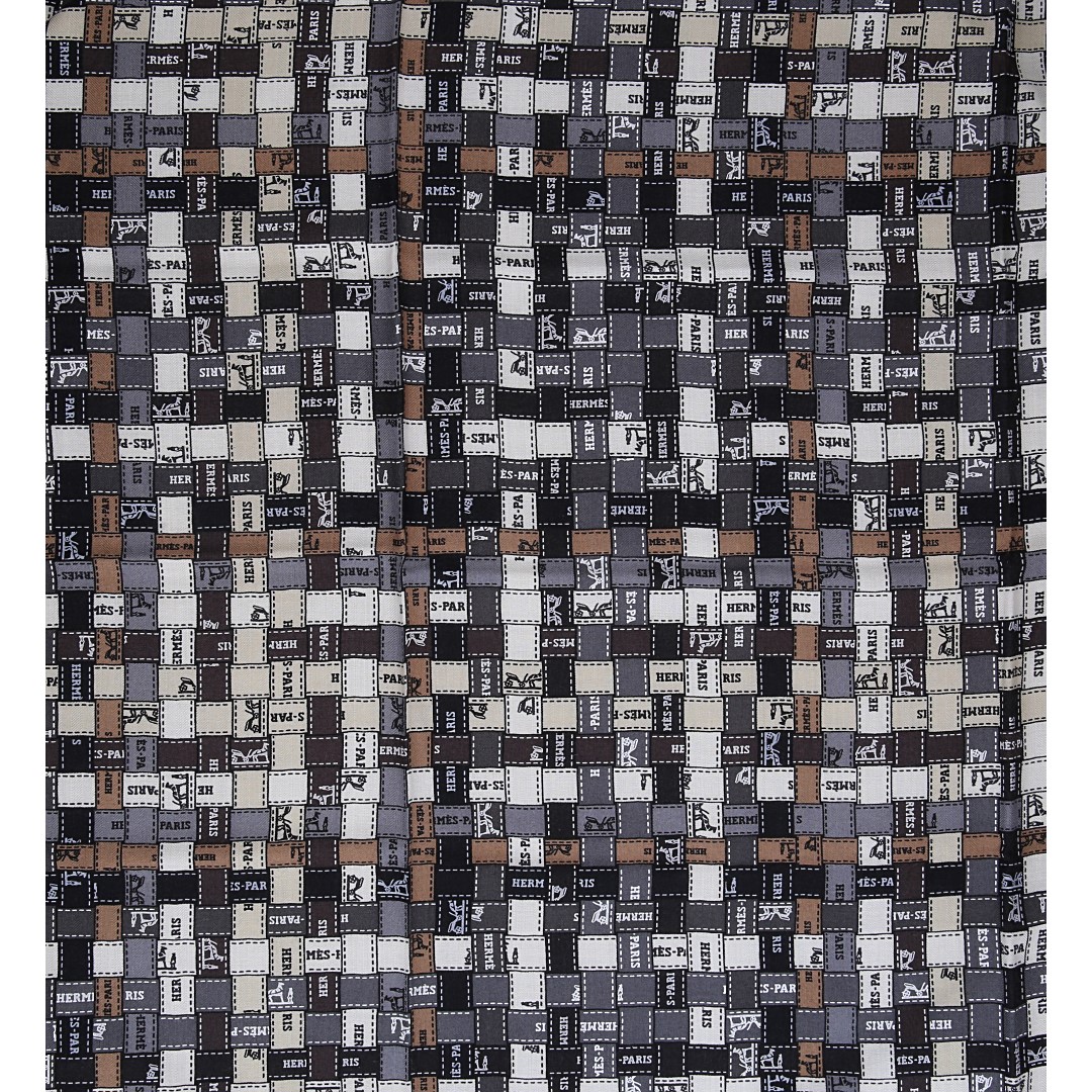 HERMÈS CASHMERE/SILK SCARF 140 x 140 CM SCARF 'FANTAISIE D'ETRIERS' BY VIRGINIE JAMIN