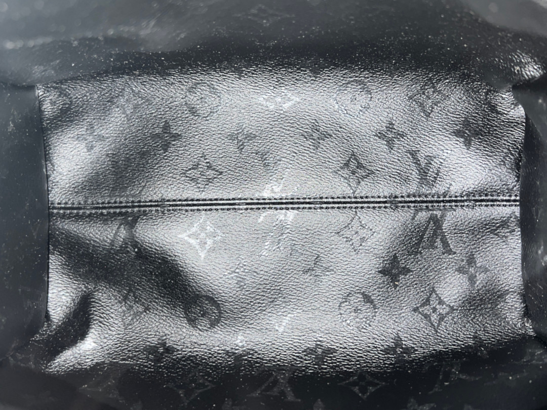 49018-LouisVuitton-Speedy-SE_2D_0015 LOUIS VUITTON SPEEDY 25 HANDTASCHE AUS MONOGRAM URS FISCHER CANVAS MIT SCHULTERRIEMEN (M45552)