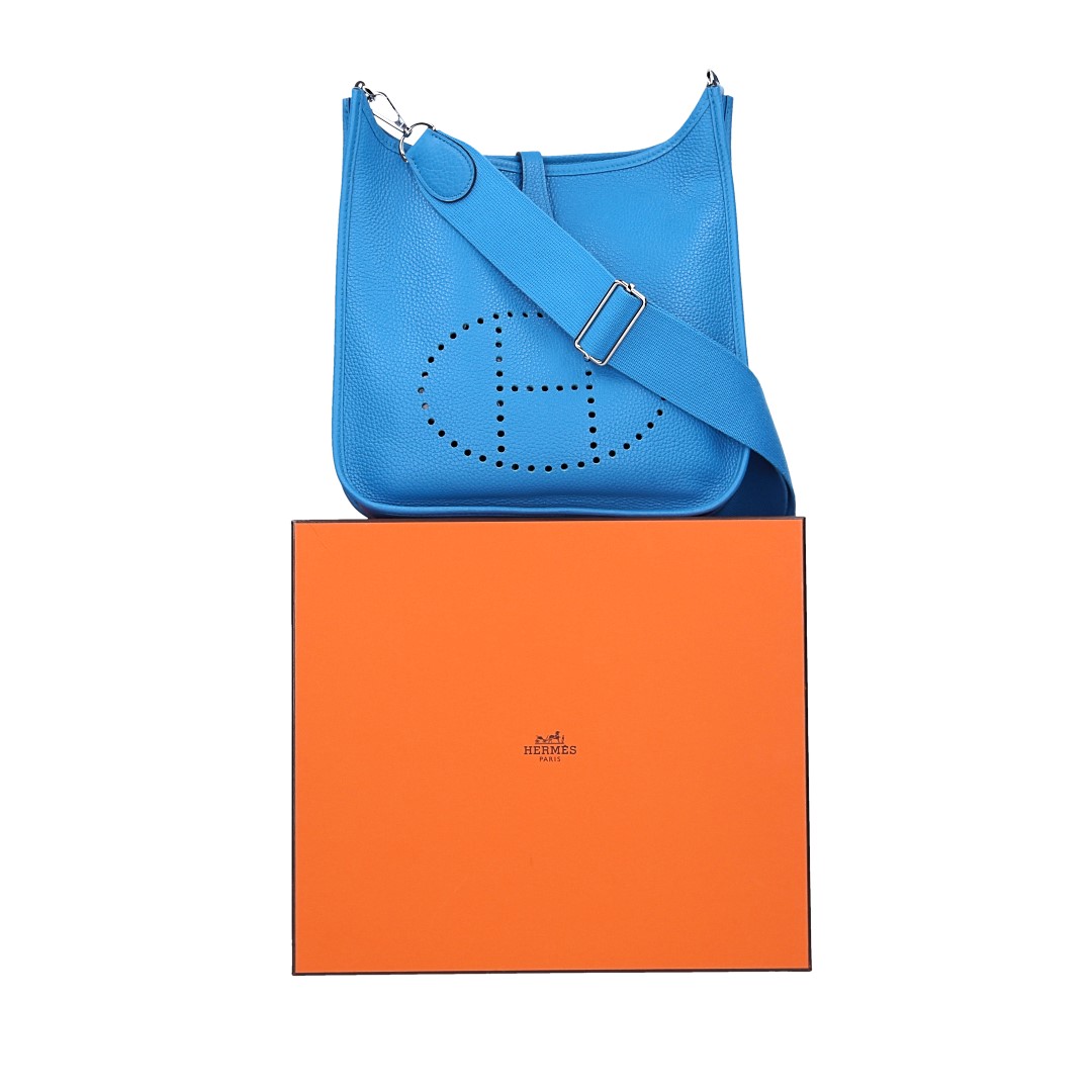HERMÈS ÉVELYNE III 29 HANDTASCHE AUS TAURILLON CLEMENCE LEDER IN BLEU ZANZIBAR MIT PHW