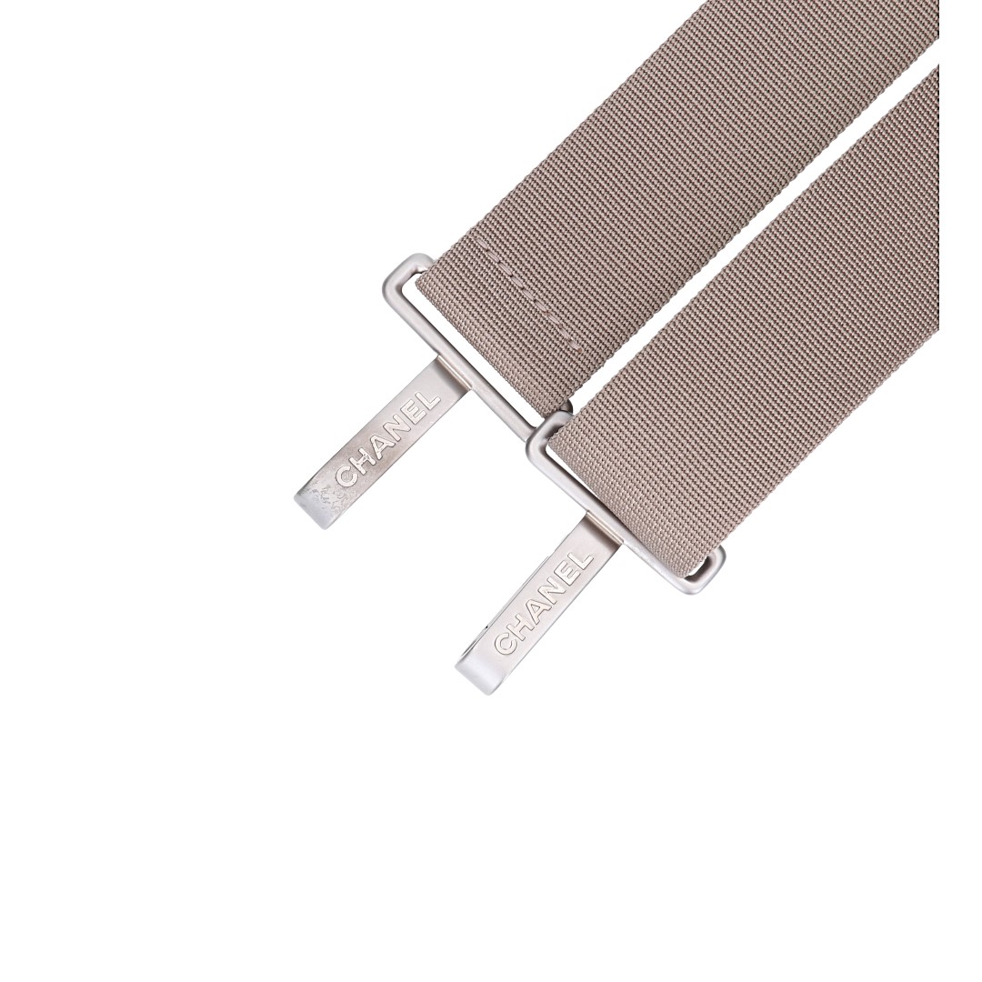 50417-Chanel-Schulterrim-Braun_2D_0003 CHANEL SCHULTERRIEMEN AUS TEXTIL UND MATTIERTEM, SILBERFARBENEM METALL