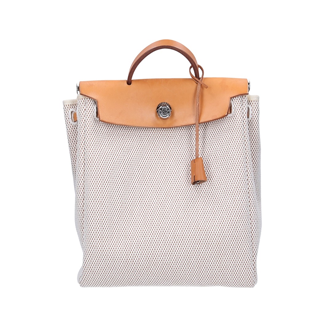 44537_Louis-Vuitton_Rucksack_2D_0003