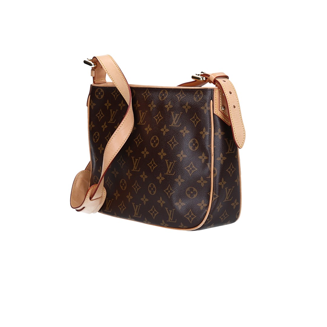 LOUIS VUITTON HUDSON GM HANDTASCHE AUS MONOGRAM CANVAS (M40045)