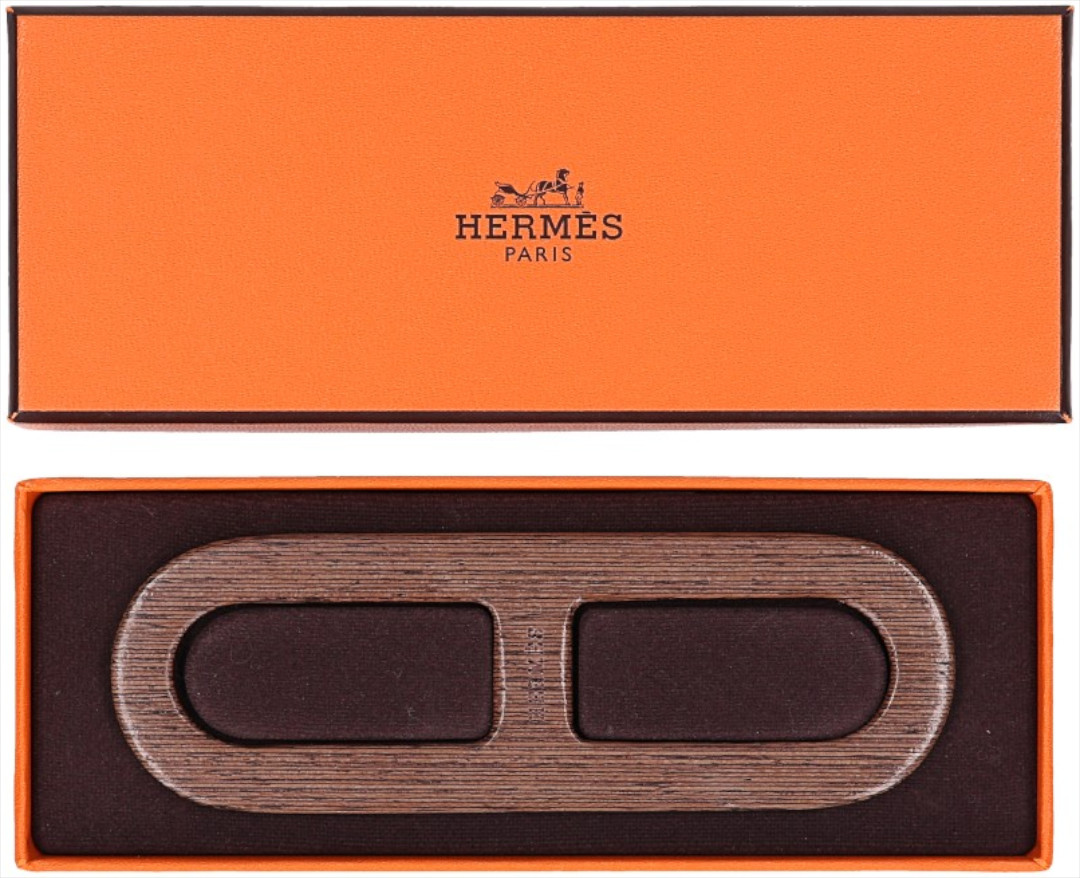 HERMÈS ANNEAU DE CARRÉ - TUCHRING 'CHAÎNE D'ANCRE' AUS HOLZ UND ACHAT