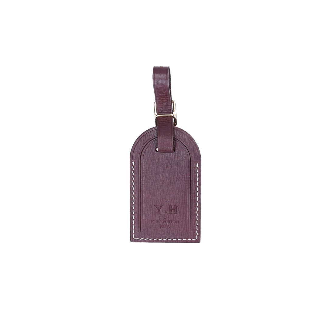 50951-LouisVuitton-Tag-Bruan-YH_2D_0001 LOUIS VUITTON - Y.H - ADRESSANHÄNGER MIT INITIALEN AUS RINDSLEDER IN DUNKELBRAUN