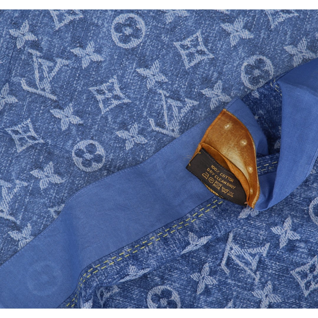 LOUIS VUITTON BANDANA 'MONOGRAM DENIM' AUS BAUMWOLLE IN BLEU