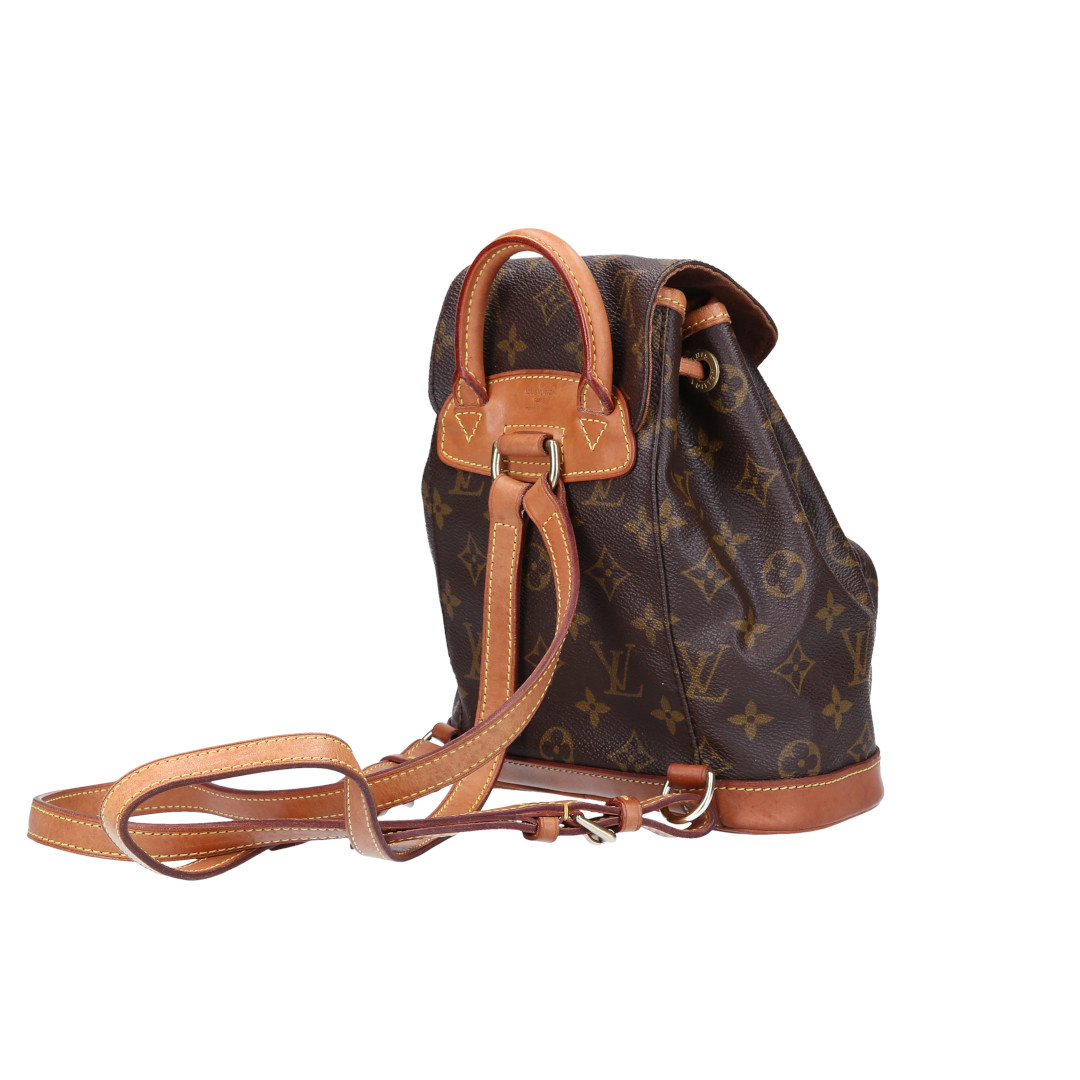 46032-Louis-Vuitton-Montsouris-Monogram-Canvas_2d_0028